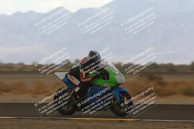 media/Sep-10-2022-SoCal Trackdays (Sat) [[a5bf35bb4a]]/Turn 2 (1pm)/